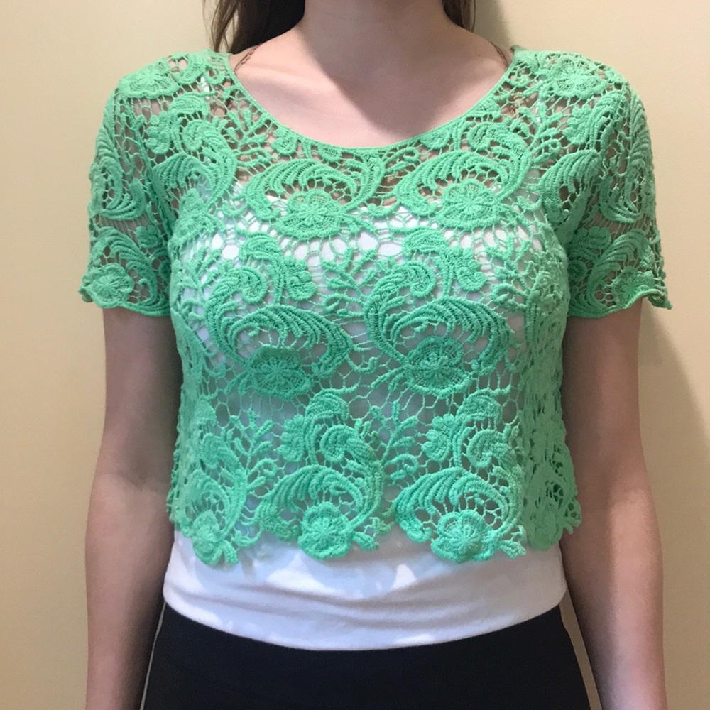Delia’s Lace Crop Top